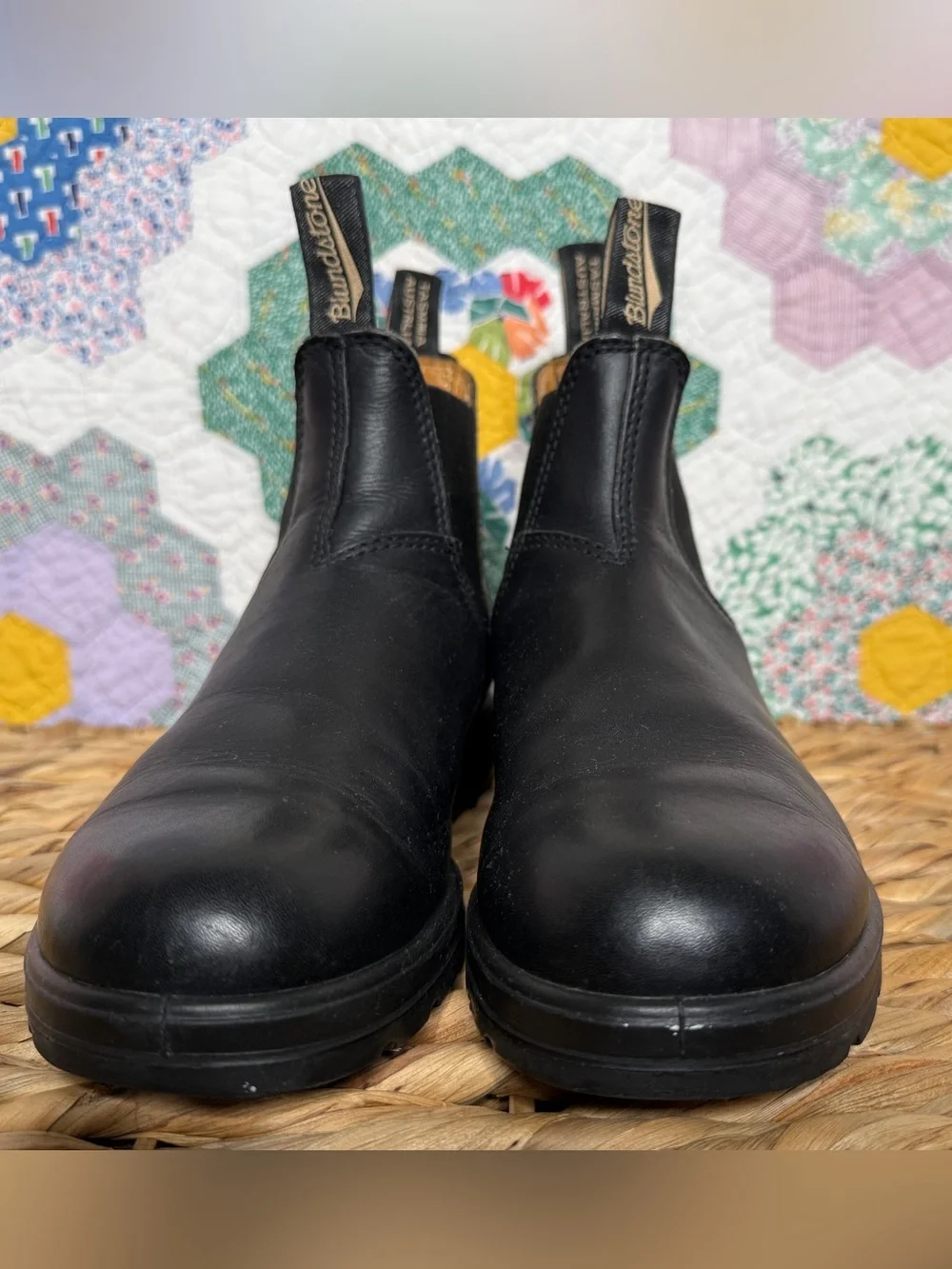 Blundstone Classic Chelsea Boots Size US 9 1/2